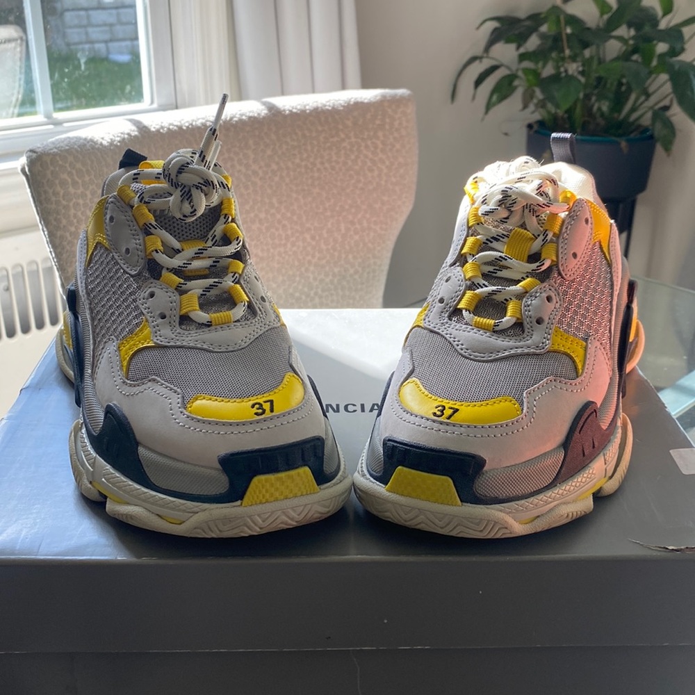 Authentic guaranteed